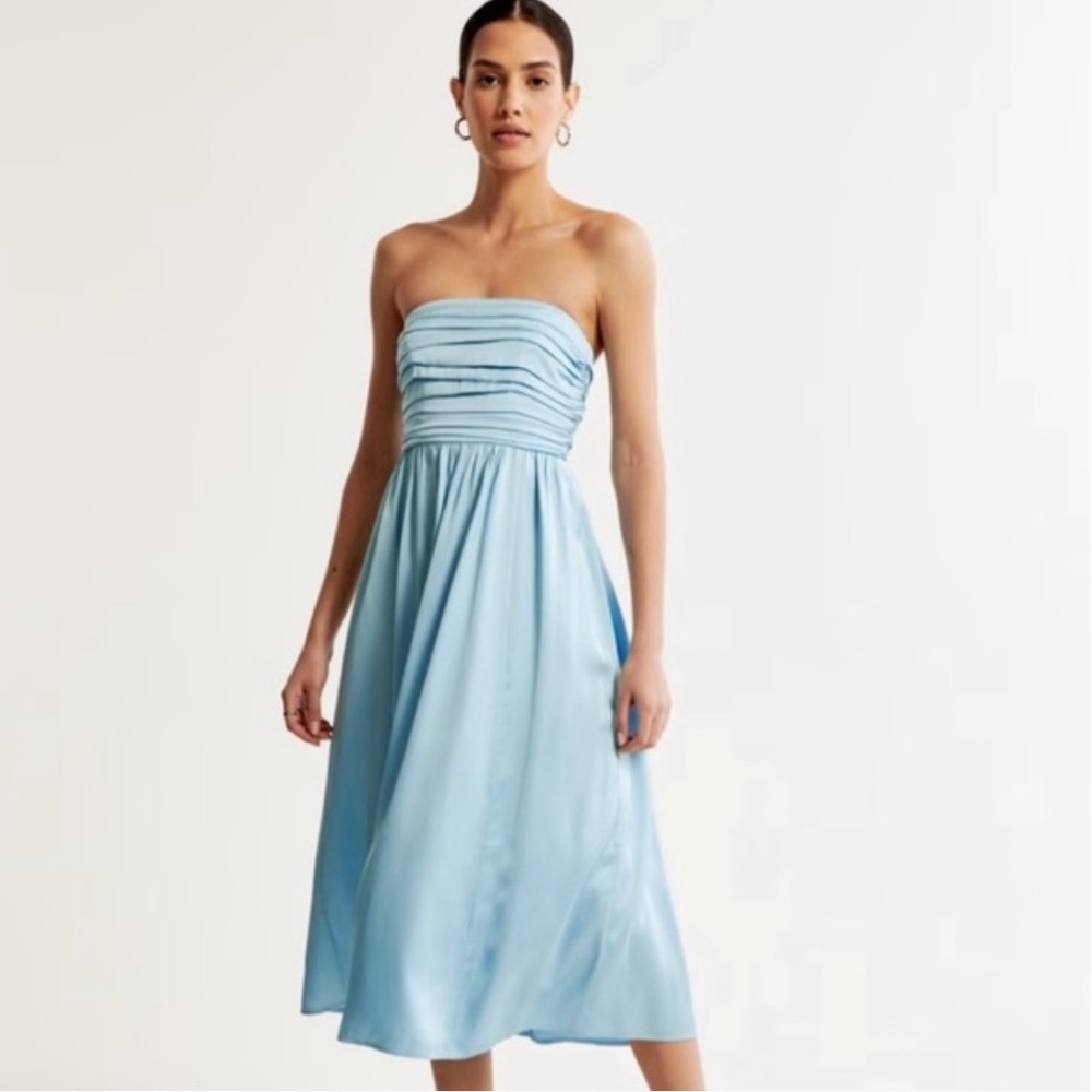 Abercrombie & Fitch Satin Emerson Ruched Strapless Midi Dress